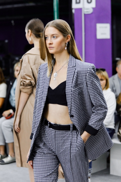 069 bfw BALUNOVA_web